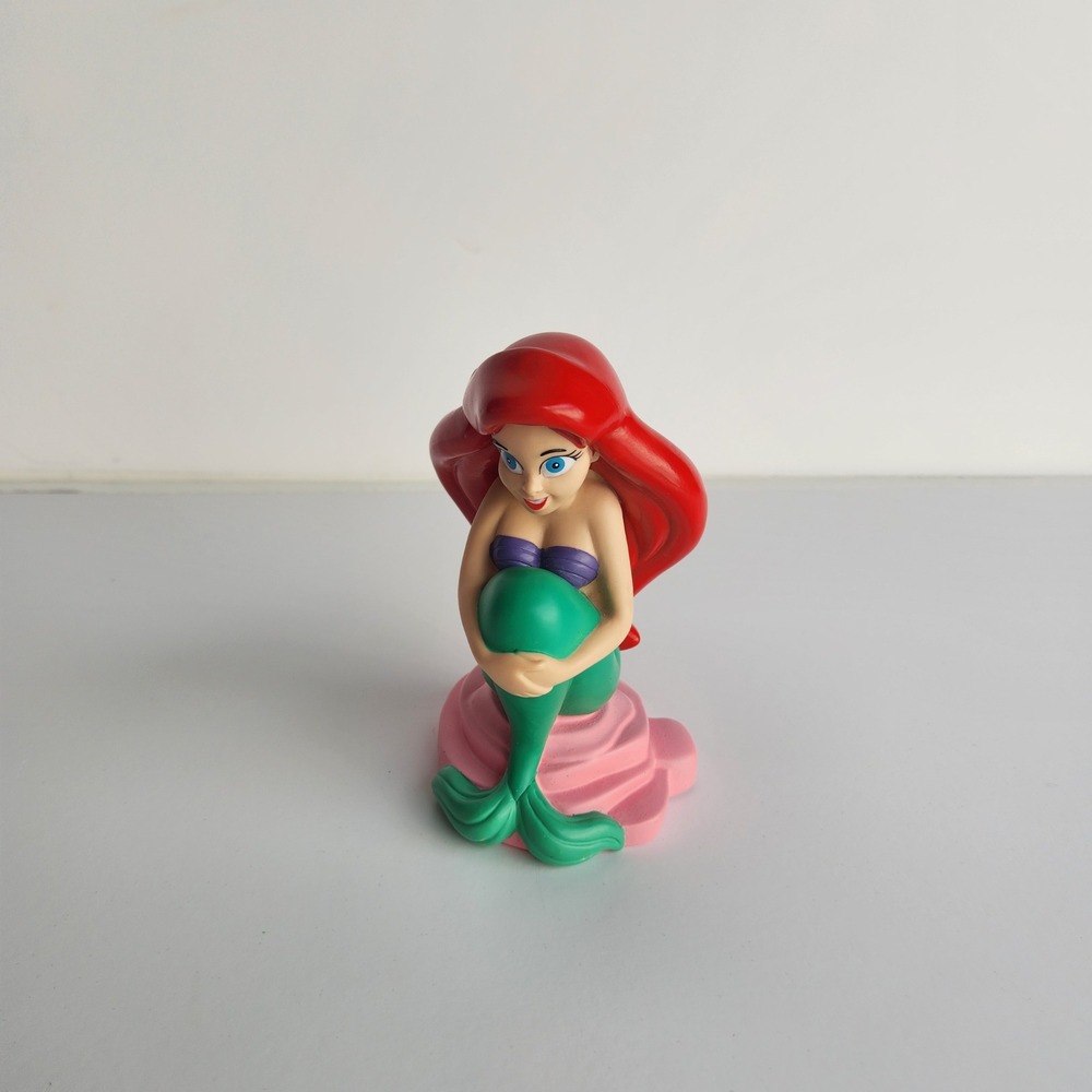 Disney The Little Mermaid Ariel Sitting Figurine Collectible Kids 5.5"